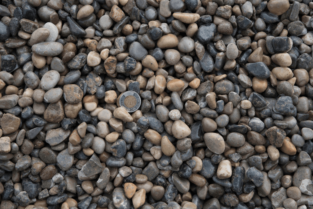 Small Rounded Rock 20MM Round Rock - 1 Yard Delivery Included - The Gravel Guys